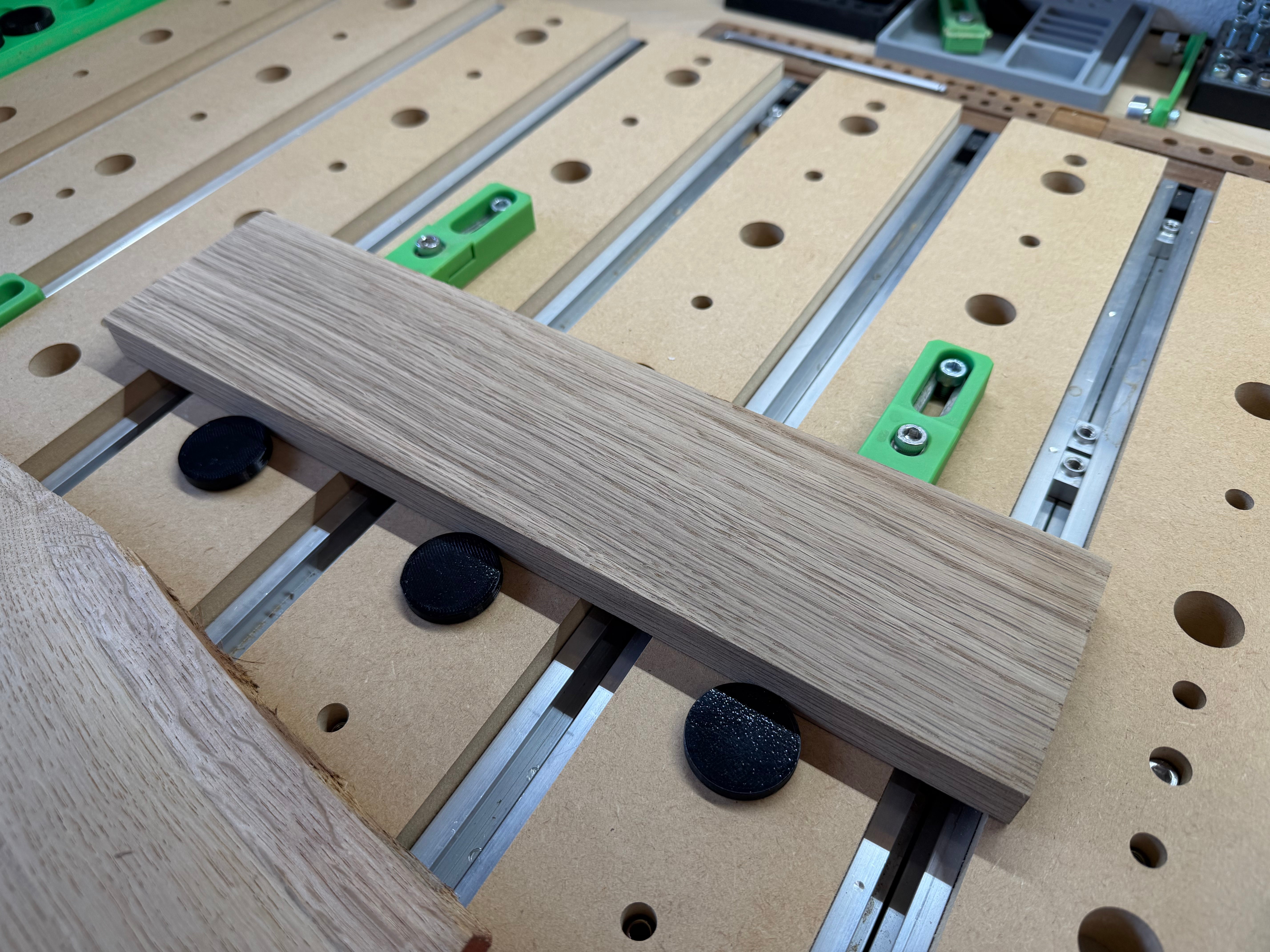 Shapeoko 5 Pro V2 Upgraded Waste Board – Brettslasergarage